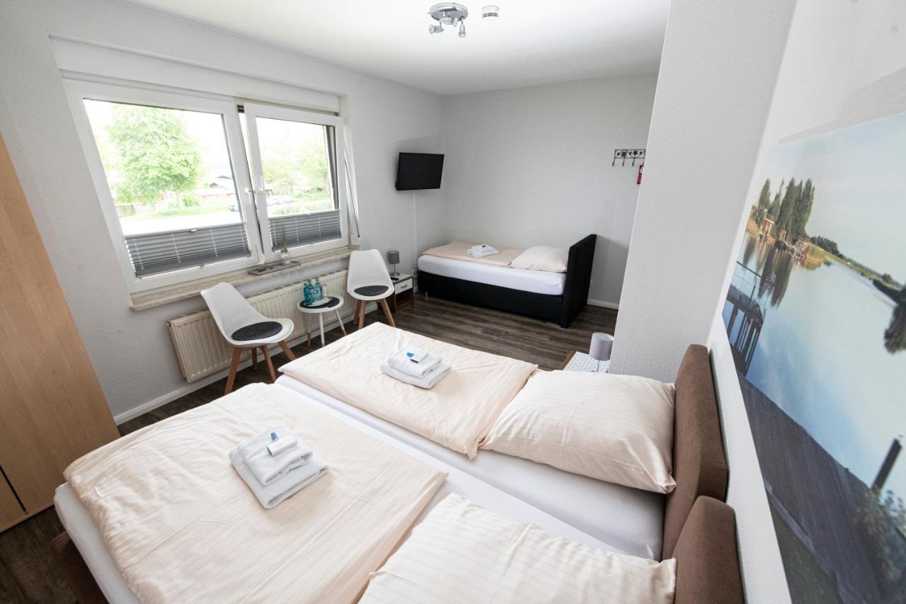 Zum Alten Faehrhaus - Bed & Breakfast Wrohm Екстер'єр фото