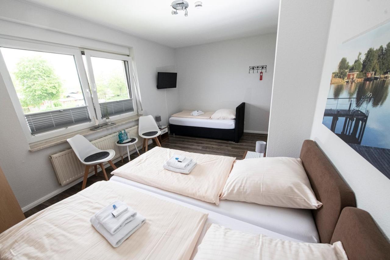 Zum Alten Faehrhaus - Bed & Breakfast Wrohm Екстер'єр фото